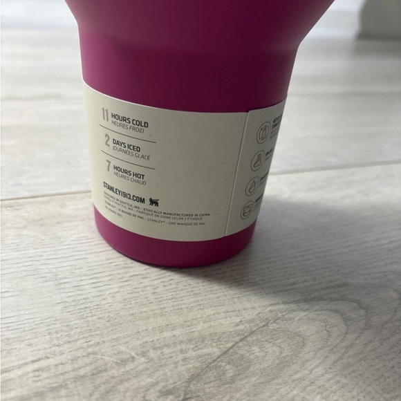 NEW Stanley The Quencher H2.0 Flowstate™ Tumbler | 40 OZ - Picture 7 of 9